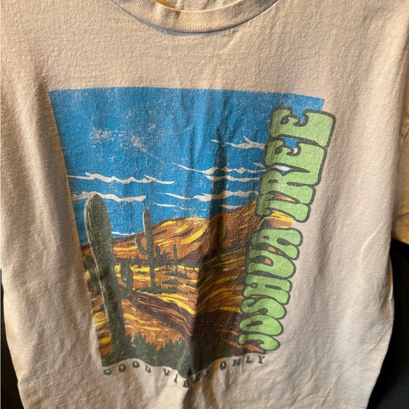 Men’s Joshua Tree Good Vibes Only Short Sleeve Tshirt Size Large - Picture 2 of 4